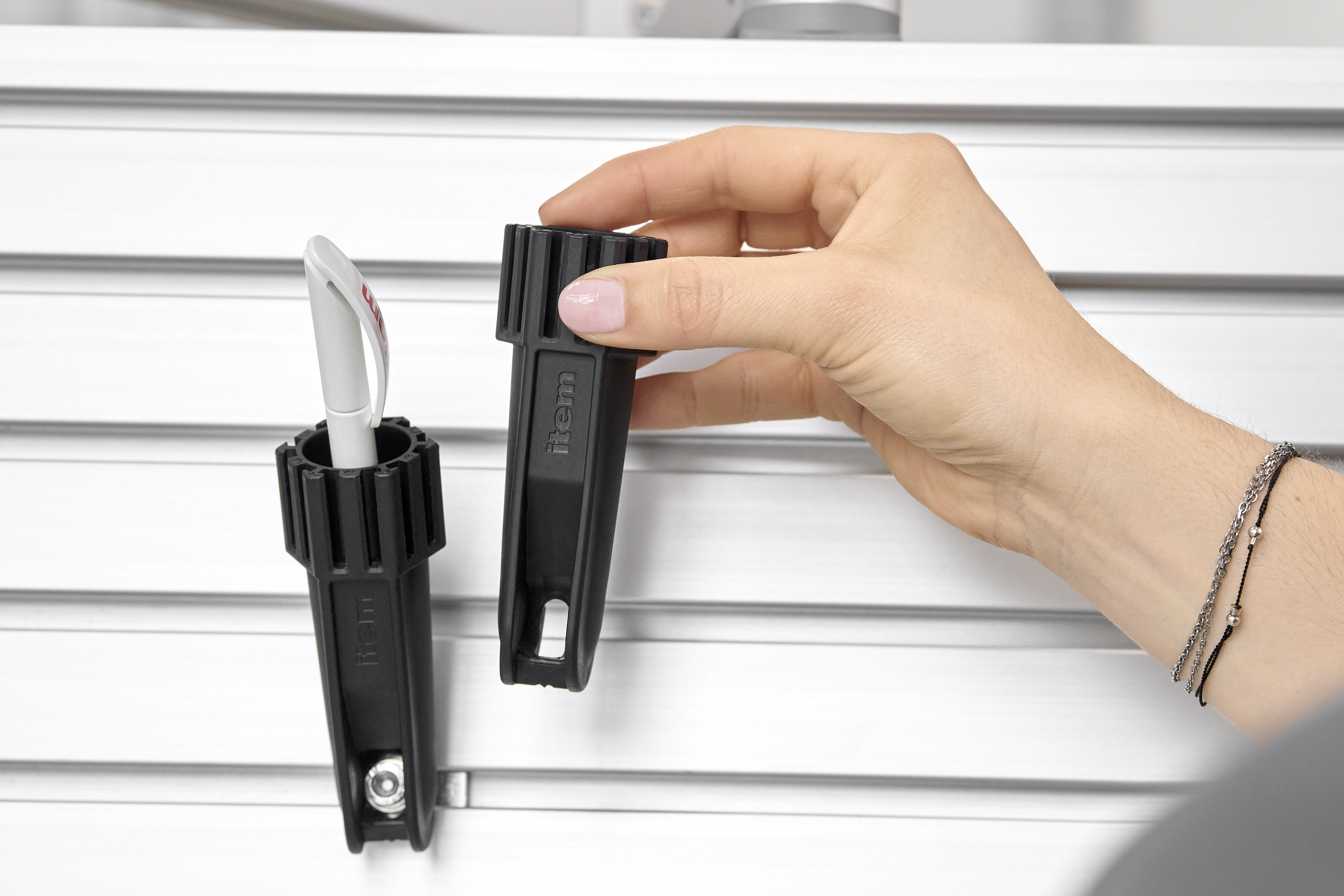 Tool Holder 8 D24-80 ESD, black similar to RAL 9005