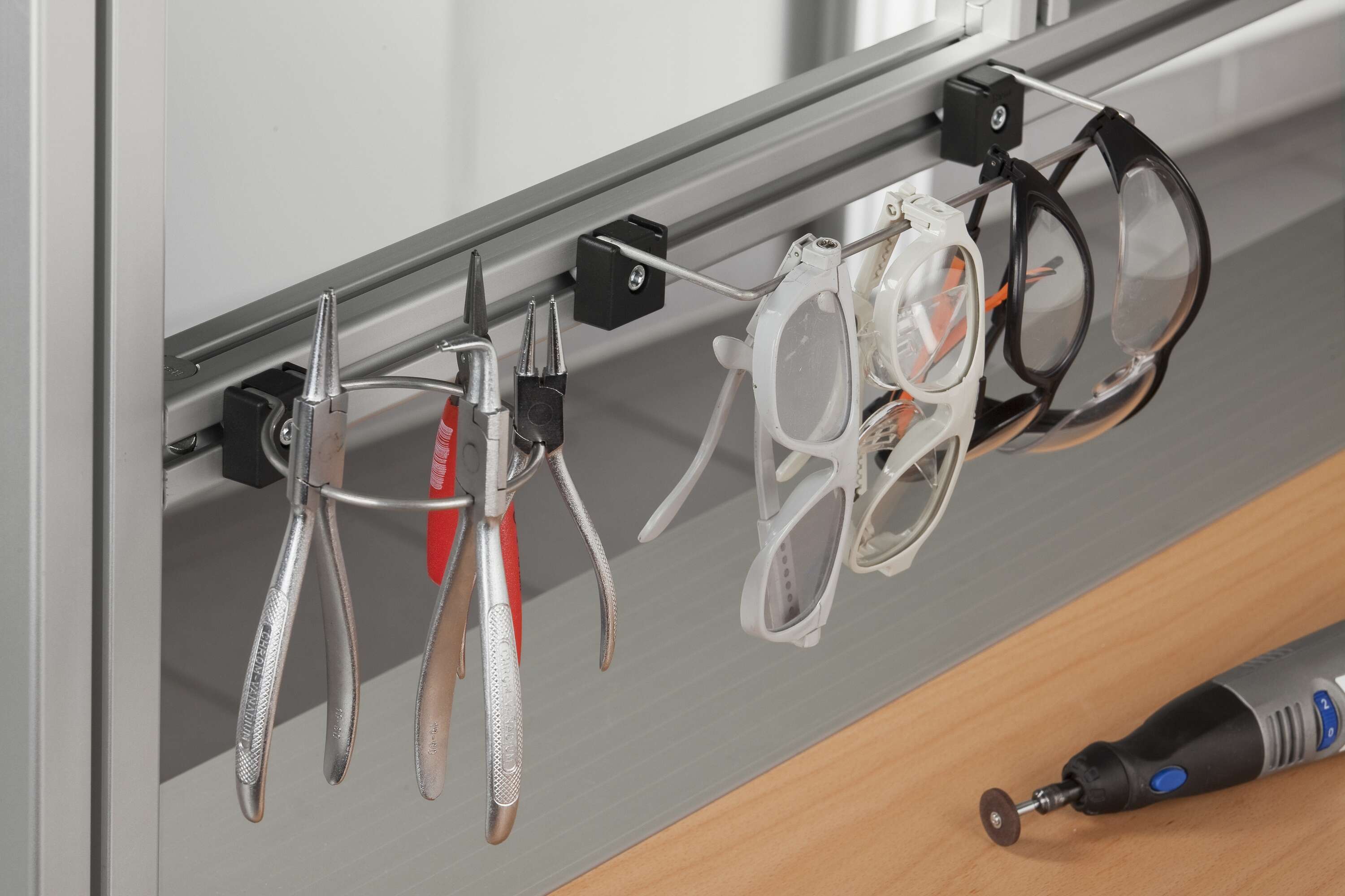 Holder 8 240x80