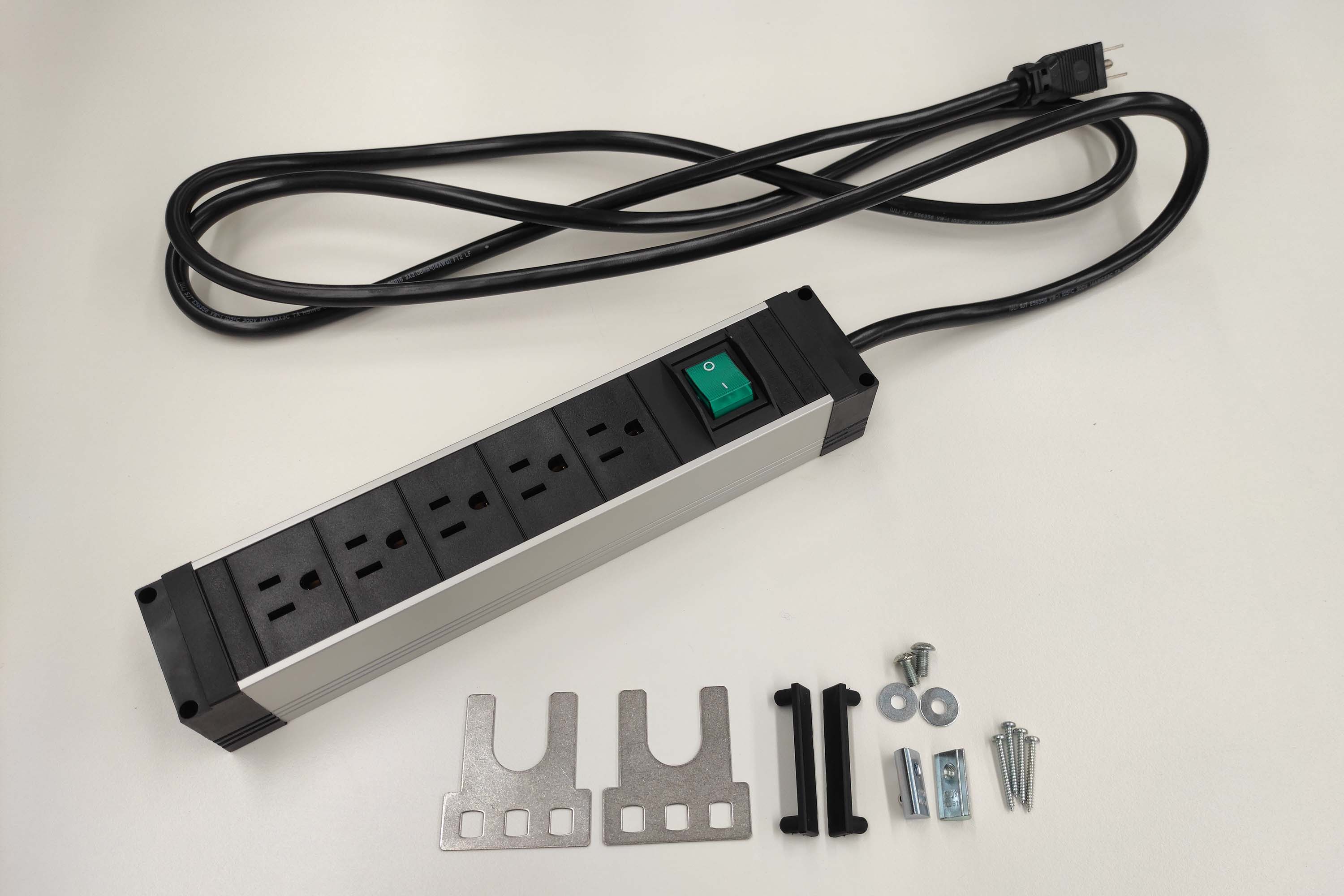 Multi-Socket Power Strip, 5 outlet, with conventional power cord US