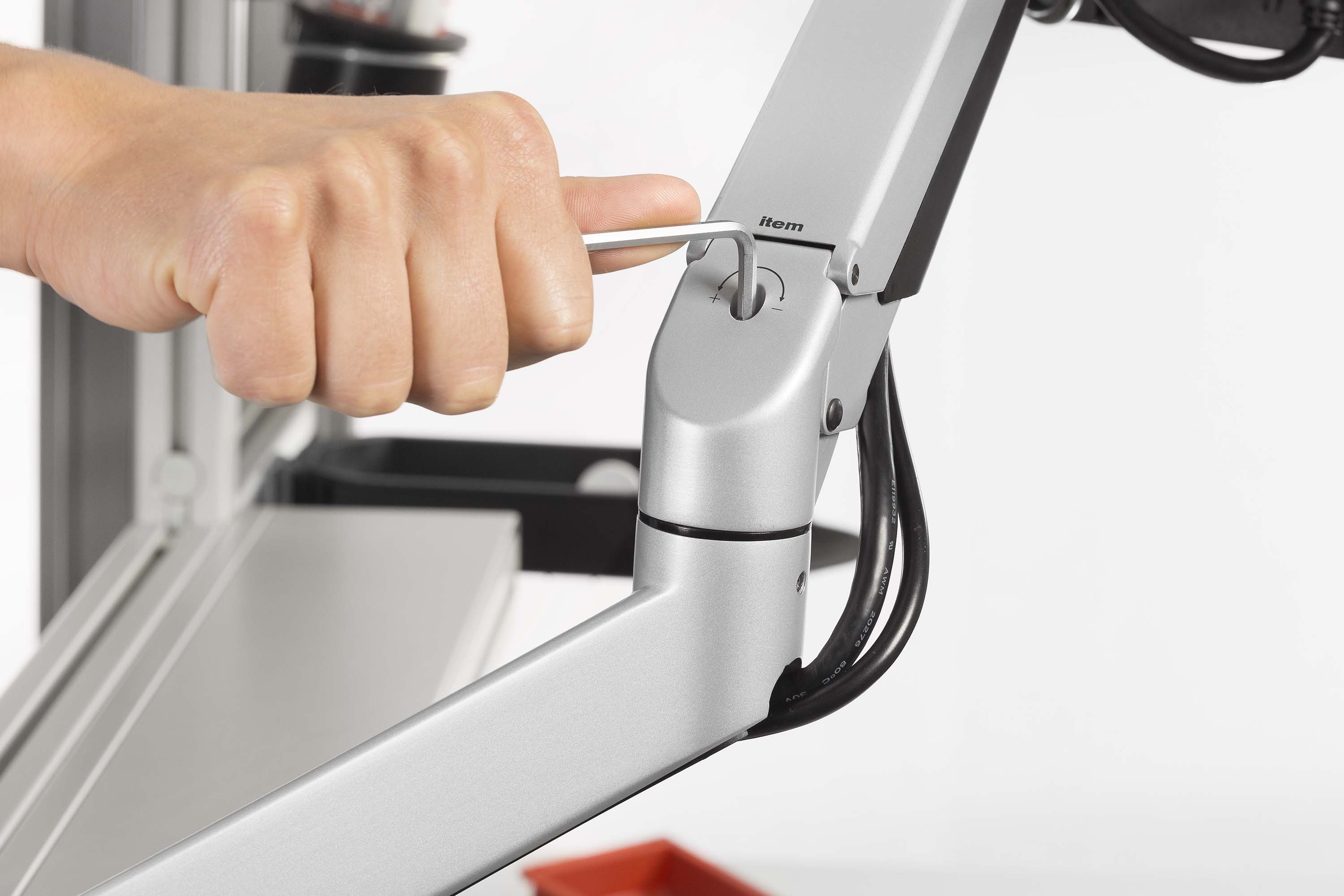 Monitor Arm, height-adjustable, 5 joints